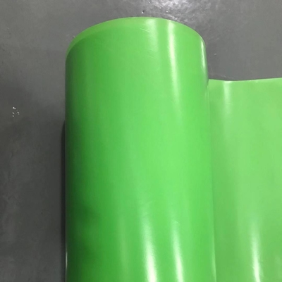 فیلم HDPE سفید صاف با مقاومت کششی کم در انتقال نور و سطح برجسته
