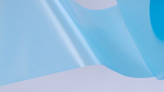 فیلمی رولی ریلیز شفاف سفارشی عمده فروشی چسب پلاستیکی سفارشی استاندارد PE Film